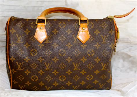 bauletto louis vuitton 30 cm|louis vuitton bandoulière speedy 30.